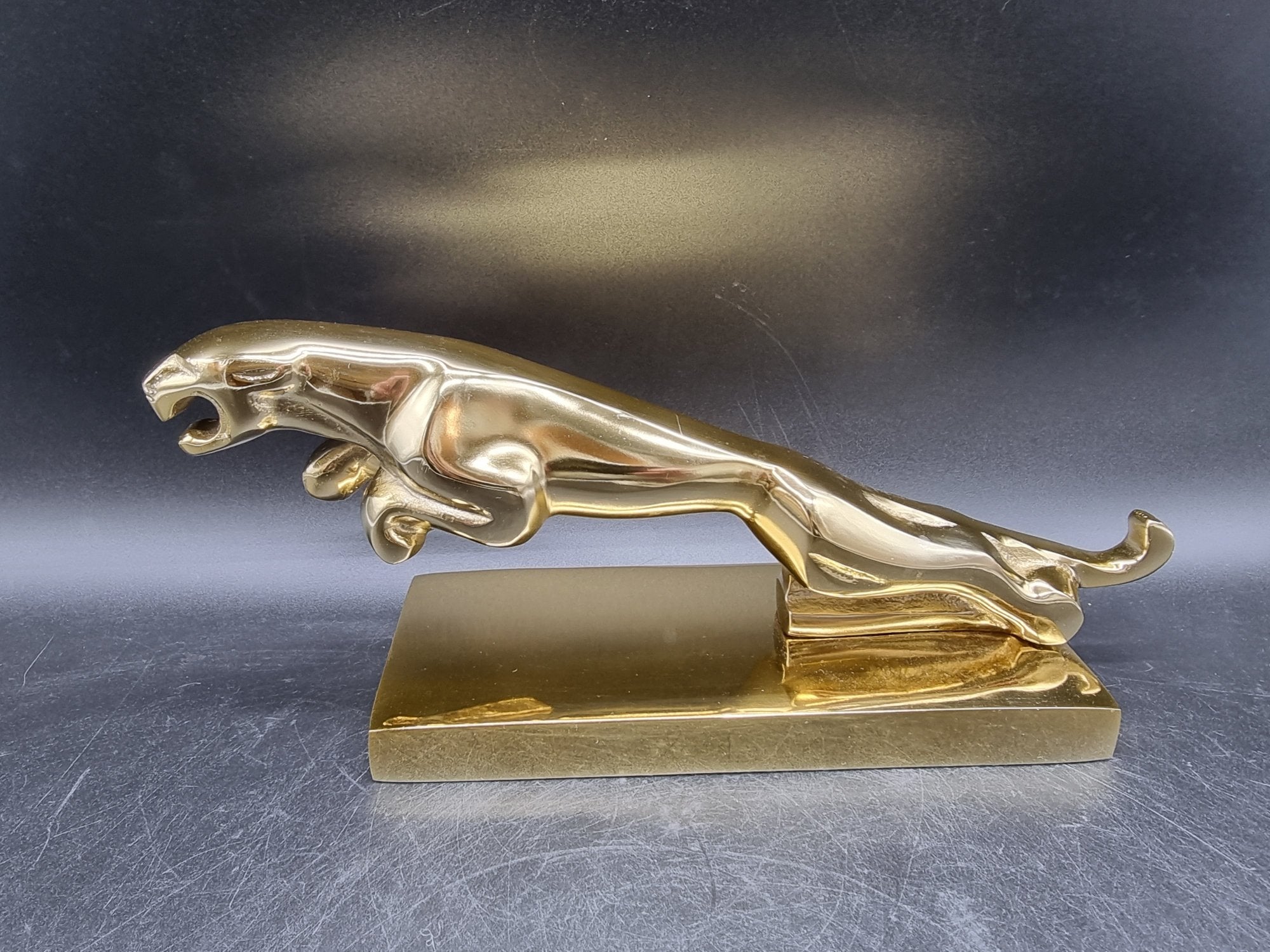 2000s Jaguar Emblem Sculpture