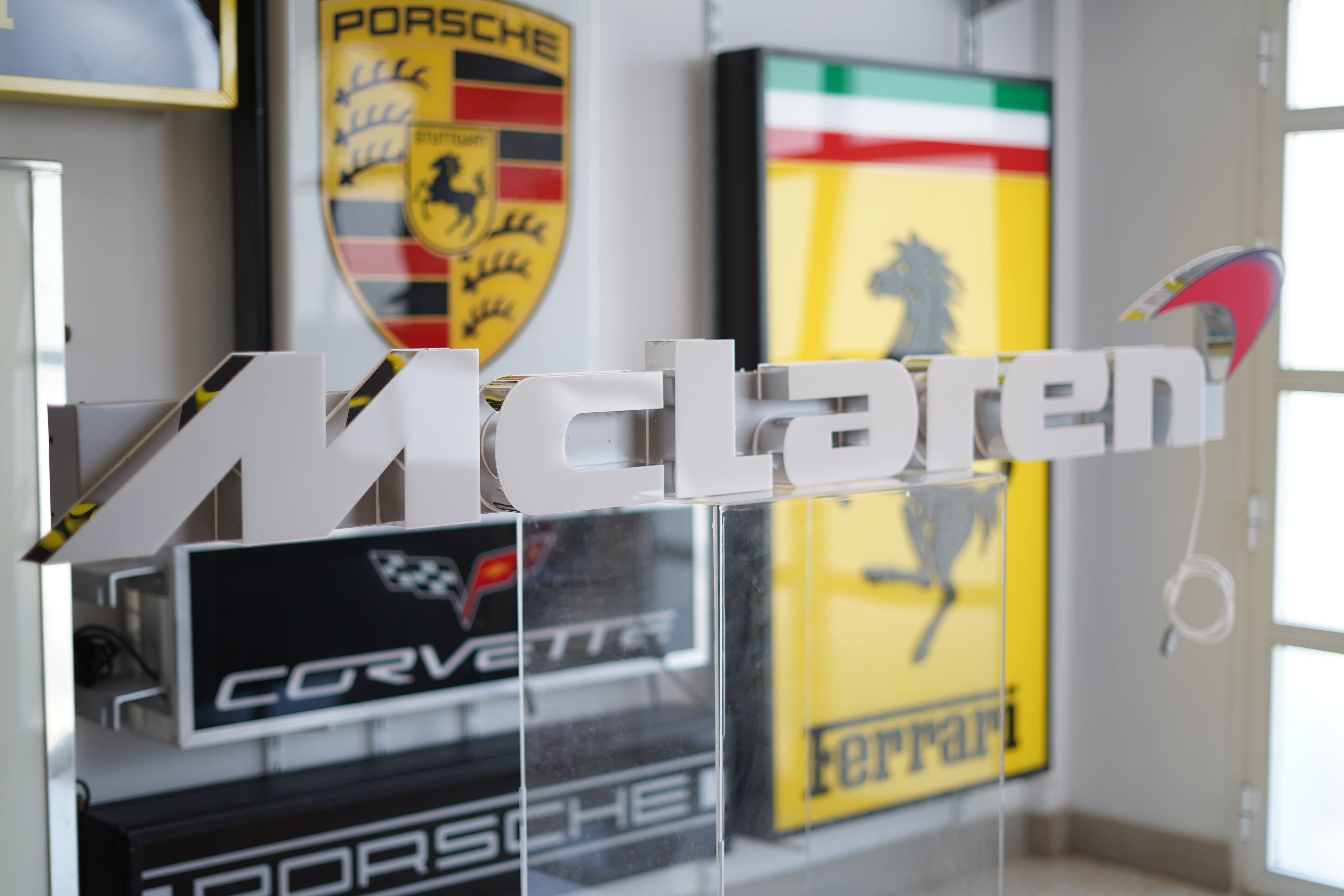 2017 McLaren illuminated official sign