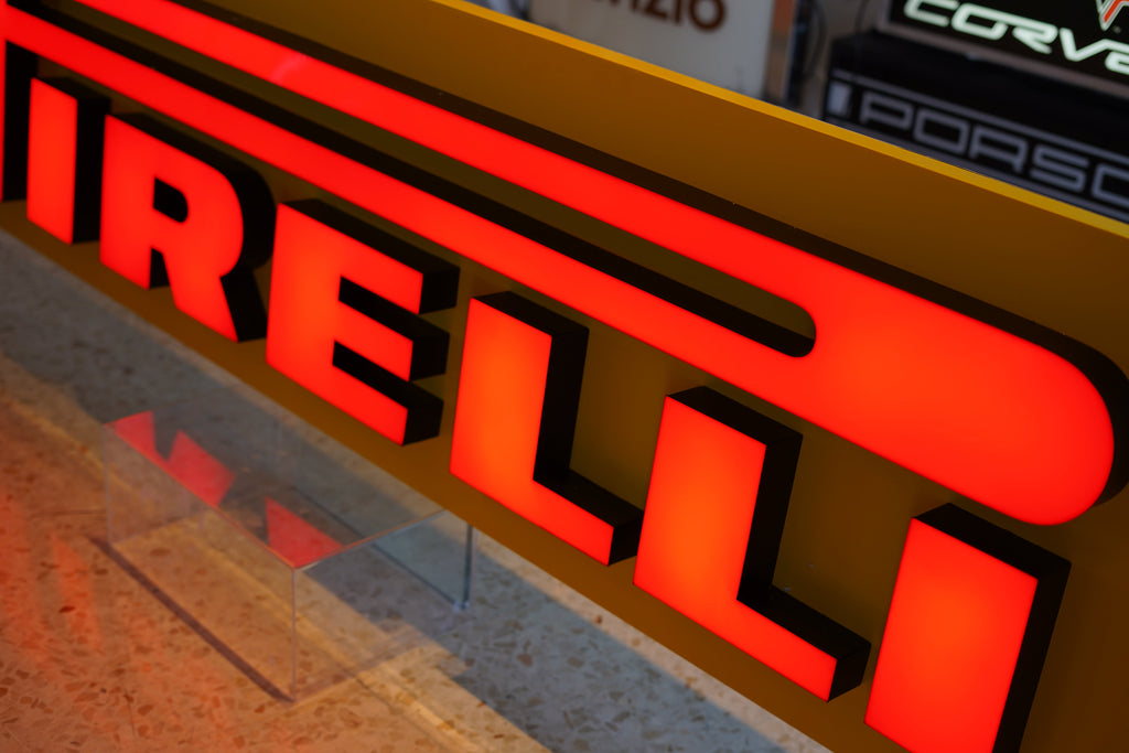 1990s Pirelli Dealer illuminated Sign – Classic Yellow & Red Heritage Display