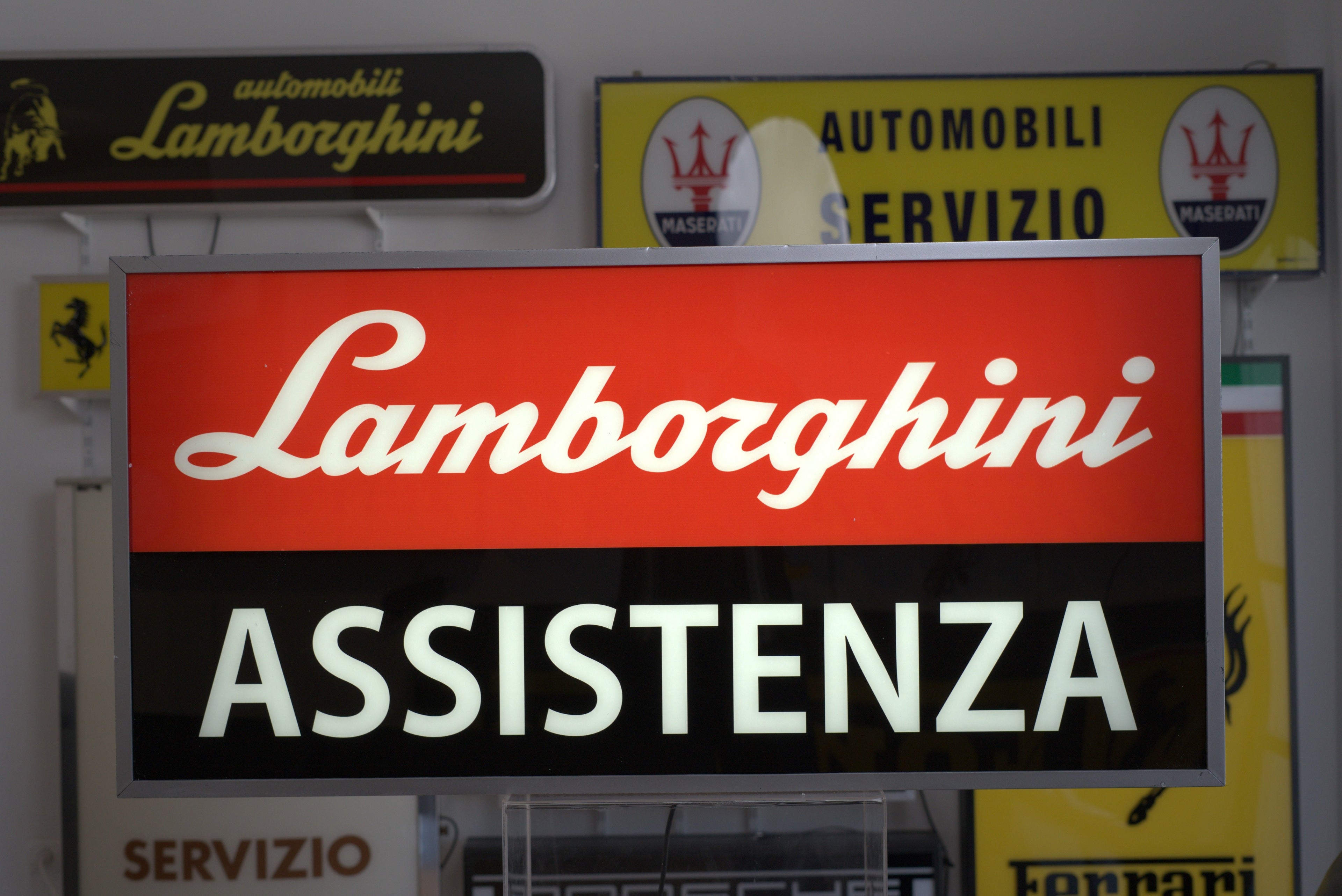 2000s Lamborghini dealership illuminated